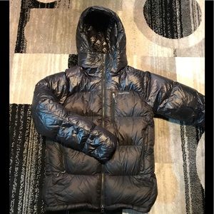 Patagonia Fitz Roy Down Parka, men’s small